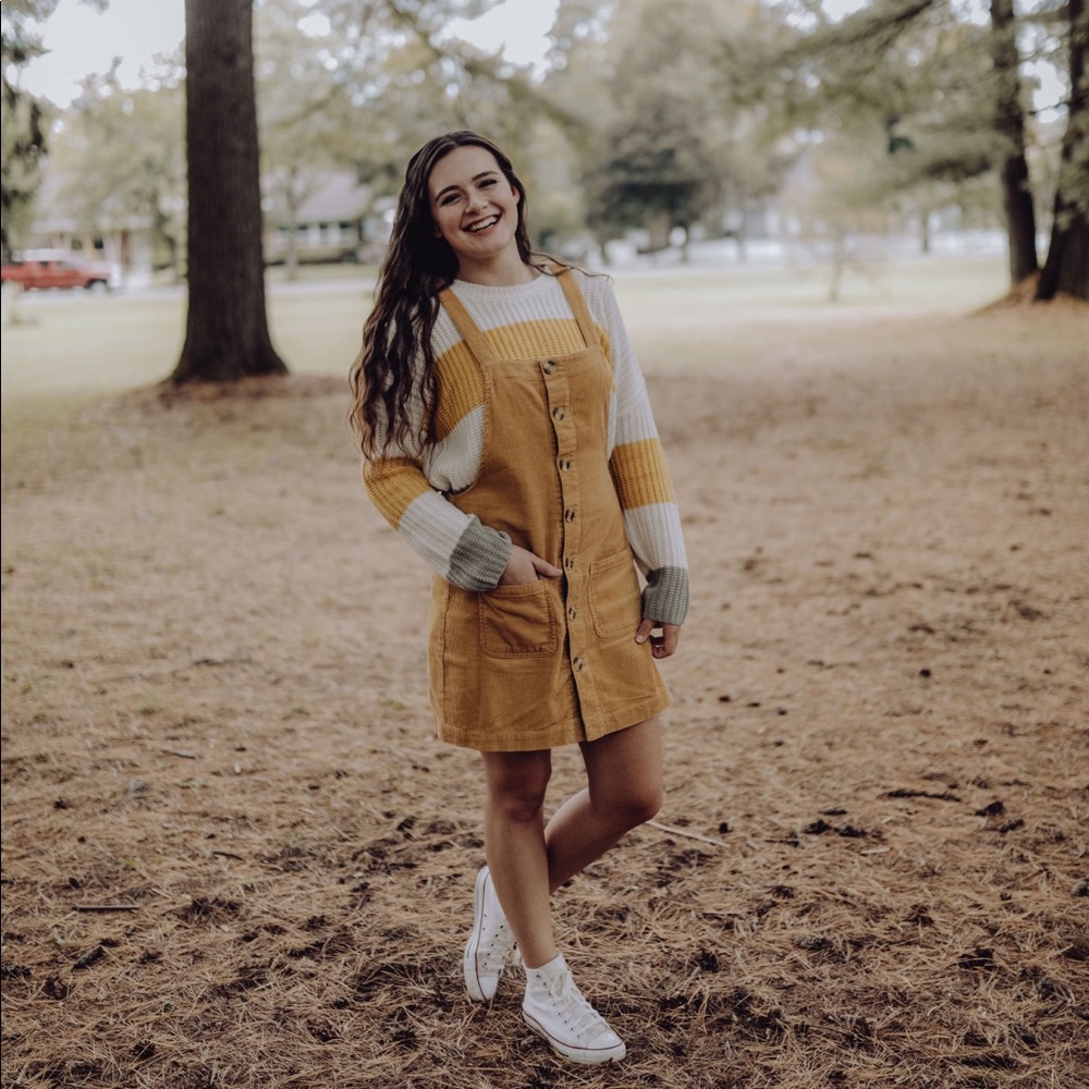 Meet your Posher, Courtney